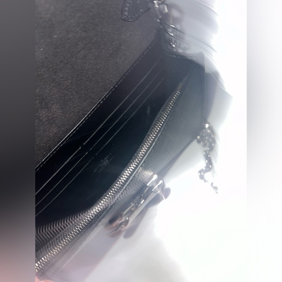 Louis Vuitton Twist Belt Chain Wallet Crossbody Bag - Picture 7 of 9